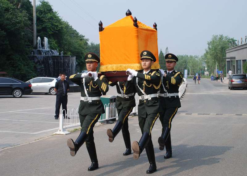 景仰园礼兵服务