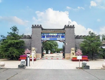 八达岭人民公墓