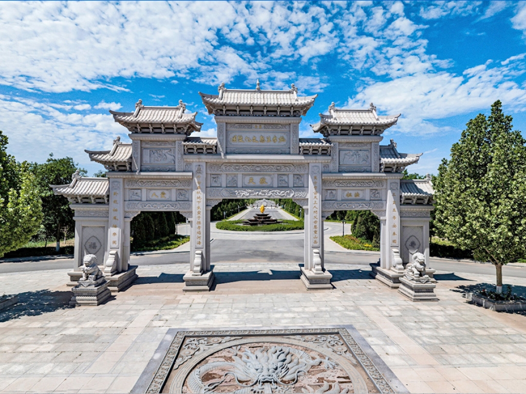 施孝生态陵园牌楼