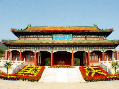 万佛华侨陵园环境规划特色与景观优势解析