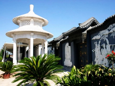 北京潮白陵园交通指南：班车路线与静谧环境