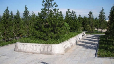 太子峪陵园墓区