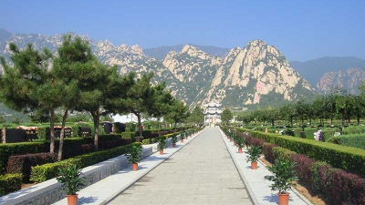 长安园公墓大道