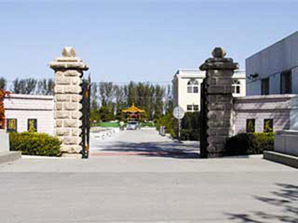 天慈墓园大门