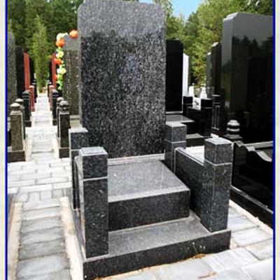 蓝珍珠石料墓