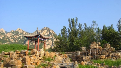 长安园公墓石山