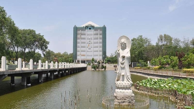 静安墓园观音像