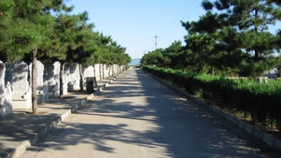 太子峪陵园墓区